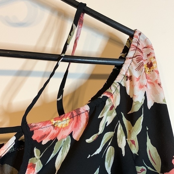 Floral Sheer Sleeve Top - Picture 4 of 6